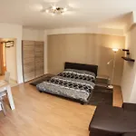 Ξενοδοχείο με διαμερίσματα Dnd, Kun Apartments, Keleti Railway Station Βουδαπέστη
