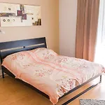 Dnd, Kun Apartments, Keleti Railway Station Ξενοδοχείο με διαμερίσματα