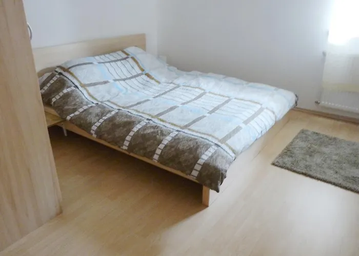 Dnd, Kun Apartments, Keleti Railway Station ブダペスト