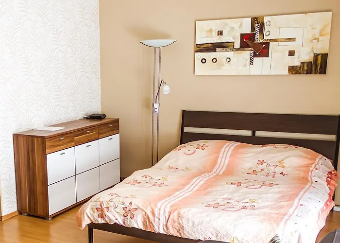 Dnd, Kun Apartments, Keleti Railway Station アパートホテル 3*