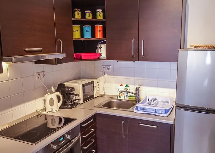 Dnd, Kun Apartments, Keleti Railway Station アパートホテル ブダペスト