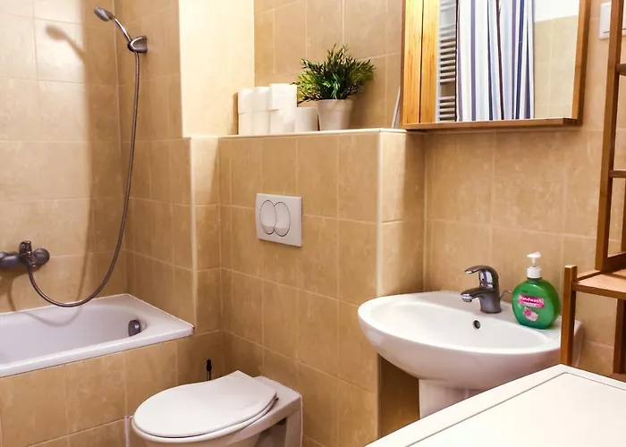 Dnd, Kun Apartments, Keleti Railway Station 3* ブダペスト