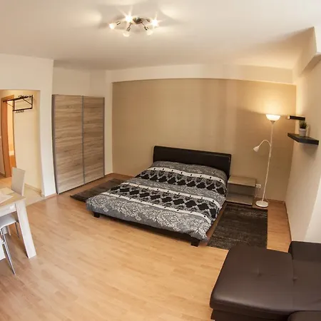 Apartmanhotel Dnd, Kun Apartments, Keleti Railway Station Budapest