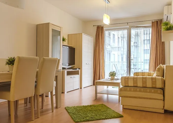 Dnd, Kun Apartments, Keleti Railway Station Budapest