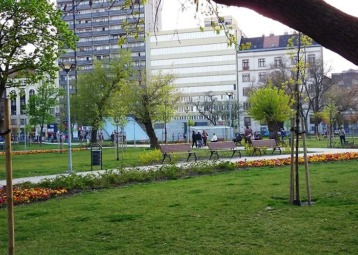 Dnd, Kun Apartments, Keleti Railway Station Budapest