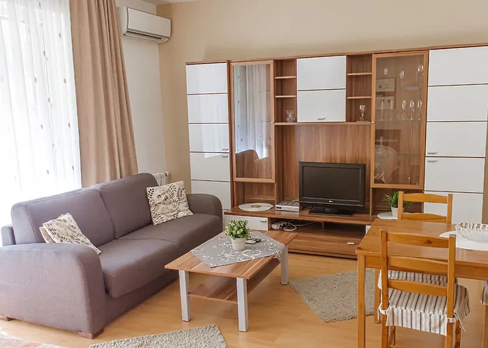 Aparthotel Dnd, Kun Apartments, Keleti Railway Station 3*