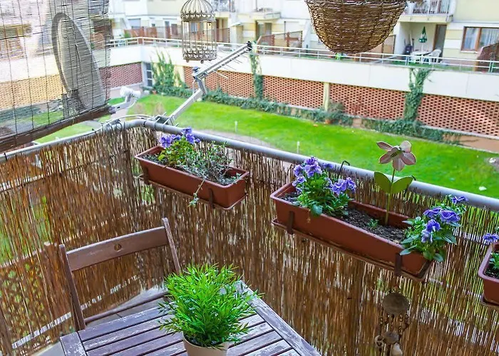 Dnd, Kun Apartments, Keleti Railway Station 3*