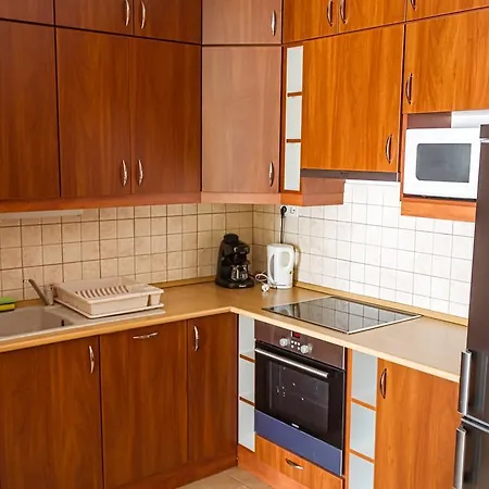 Dnd, Kun Apartments, Keleti Railway Station Budapest