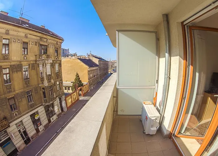 Dnd, Kun Apartments, Keleti Railway Station 3* 布达佩斯