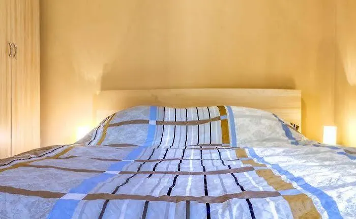 Dnd, Kun Apartments, Keleti Railway Station 3* Budapešť