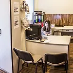 Dnd, Kun Apartments, Keleti Railway Station شقة فندقية بودابست